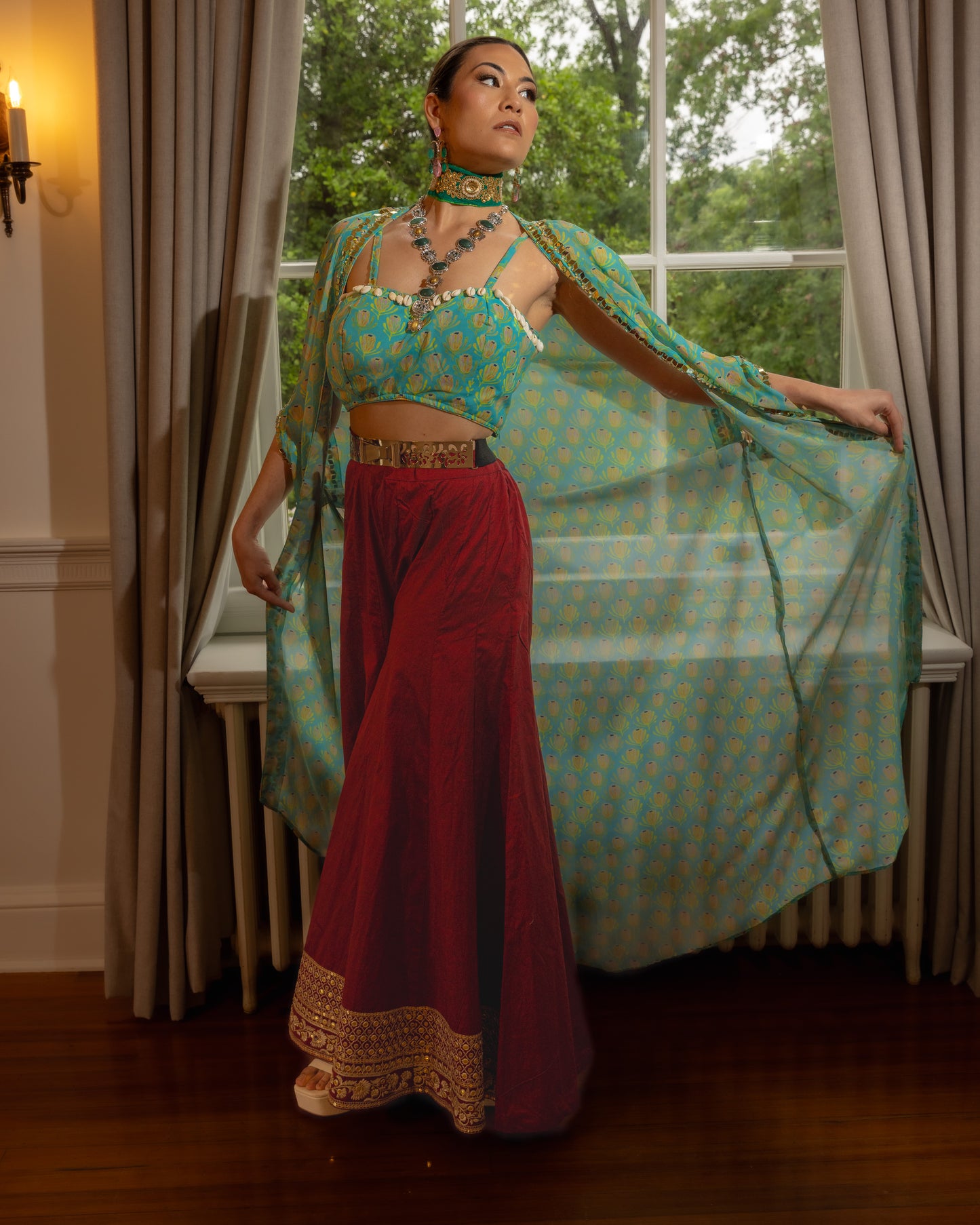 Lemon Mint Cape